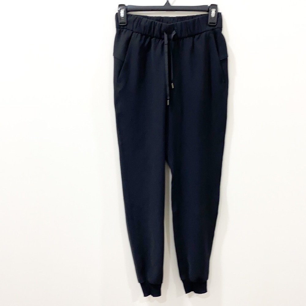 Lululemon jogger pants size xs